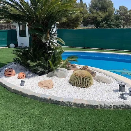 Big House With Swimming Pool Holiday home *