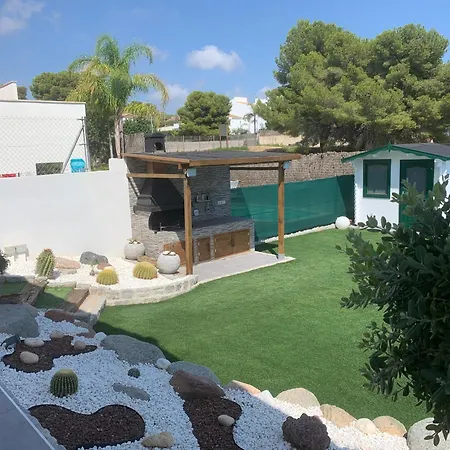 Big House With Swimming Pool Holiday home *