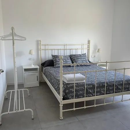 Big House With Swimming Pool Holiday home Segur de Calafell